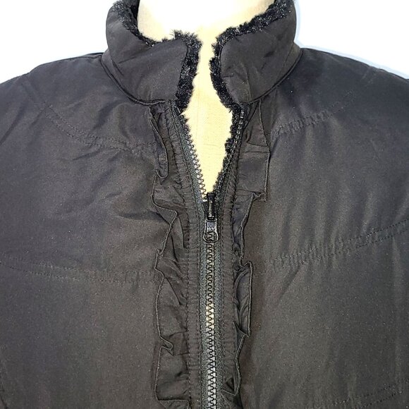 Black Faux Fur Reversible Zip Front Vest with Ruffle Accent on Reverse Size L - Picture 3 of 5